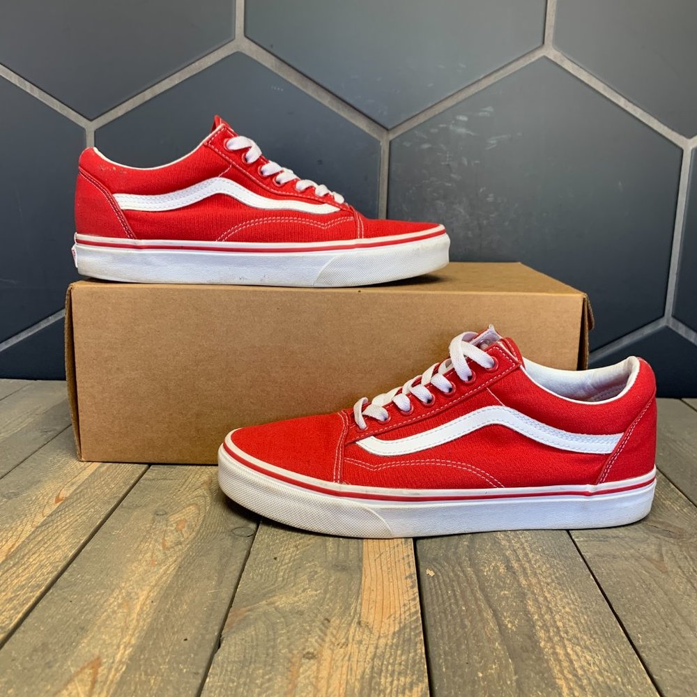 Used W/O Box! Mens Vans Old Skool Low Top Red White Casual Sneaker Size 8.5
